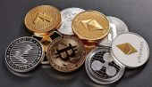 Kripto Para Piyasasında Son Durum: Bitcoin, Kritik Fiyat Seviyelerine Yaklaşıyor!